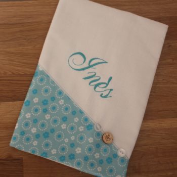 Housse de carnet de santé "Delphinium"