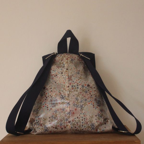 Sac à dos LIBERTY enduit "Brille brille petite étoile" – Image 2