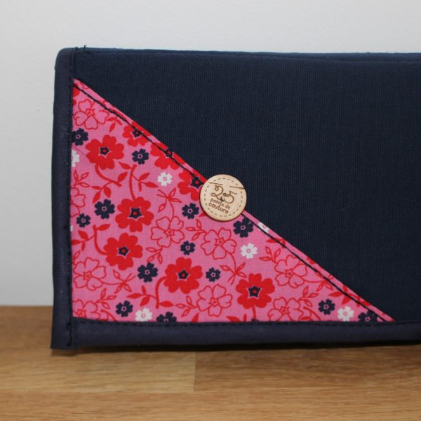 Trousse à aiguilles à tricoter bleu marine et Glaïeul – Image 2