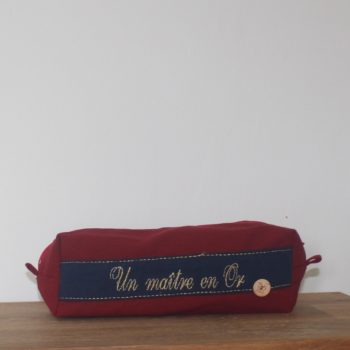Trousse bordeaux et bleu marine