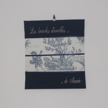 Tableau à boucles d'oreilles personnalisé "Versailles"