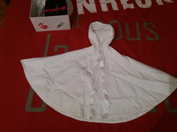 Cape de baptême sans broderie