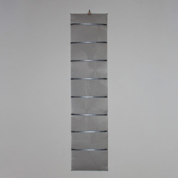 Tableau à boucles d’oreilles "Hypnose"