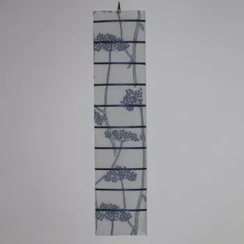 Tableau à boucles d’oreilles "Hortensia"