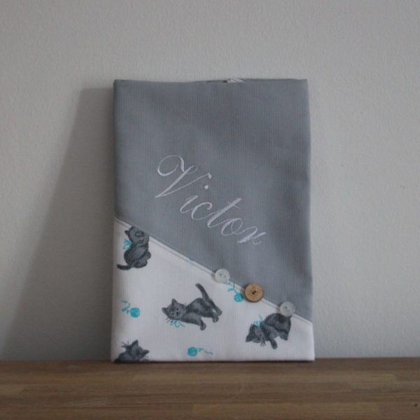 Protège carnet de santé "Trois petits chats"