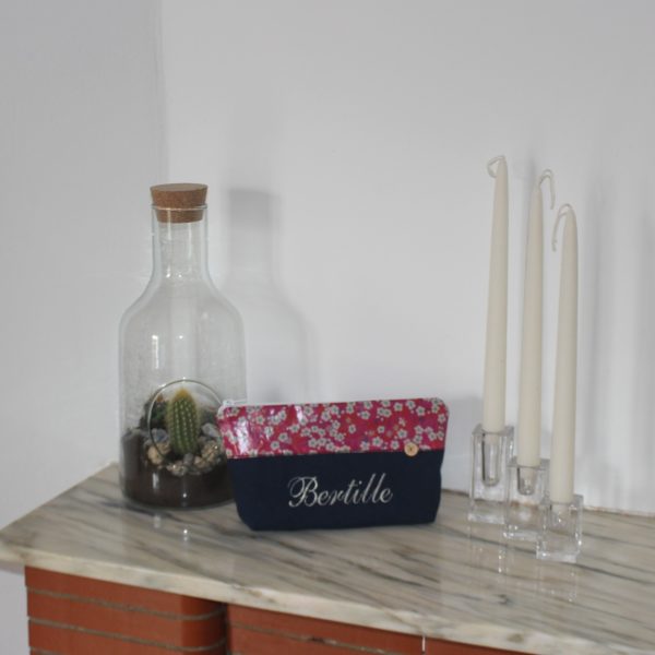 Trousse à maquillage “J’ai descendu dans mon jardin” – Image 4