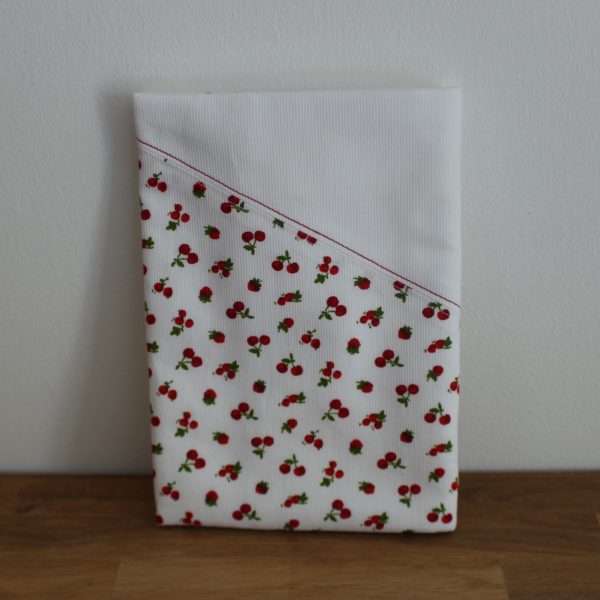 Protège carnet de santé “4.5.6 Cueillir des cerises” – Image 4