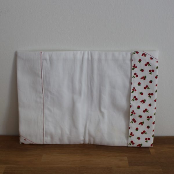 Protège carnet de santé “4.5.6 Cueillir des cerises” – Image 3